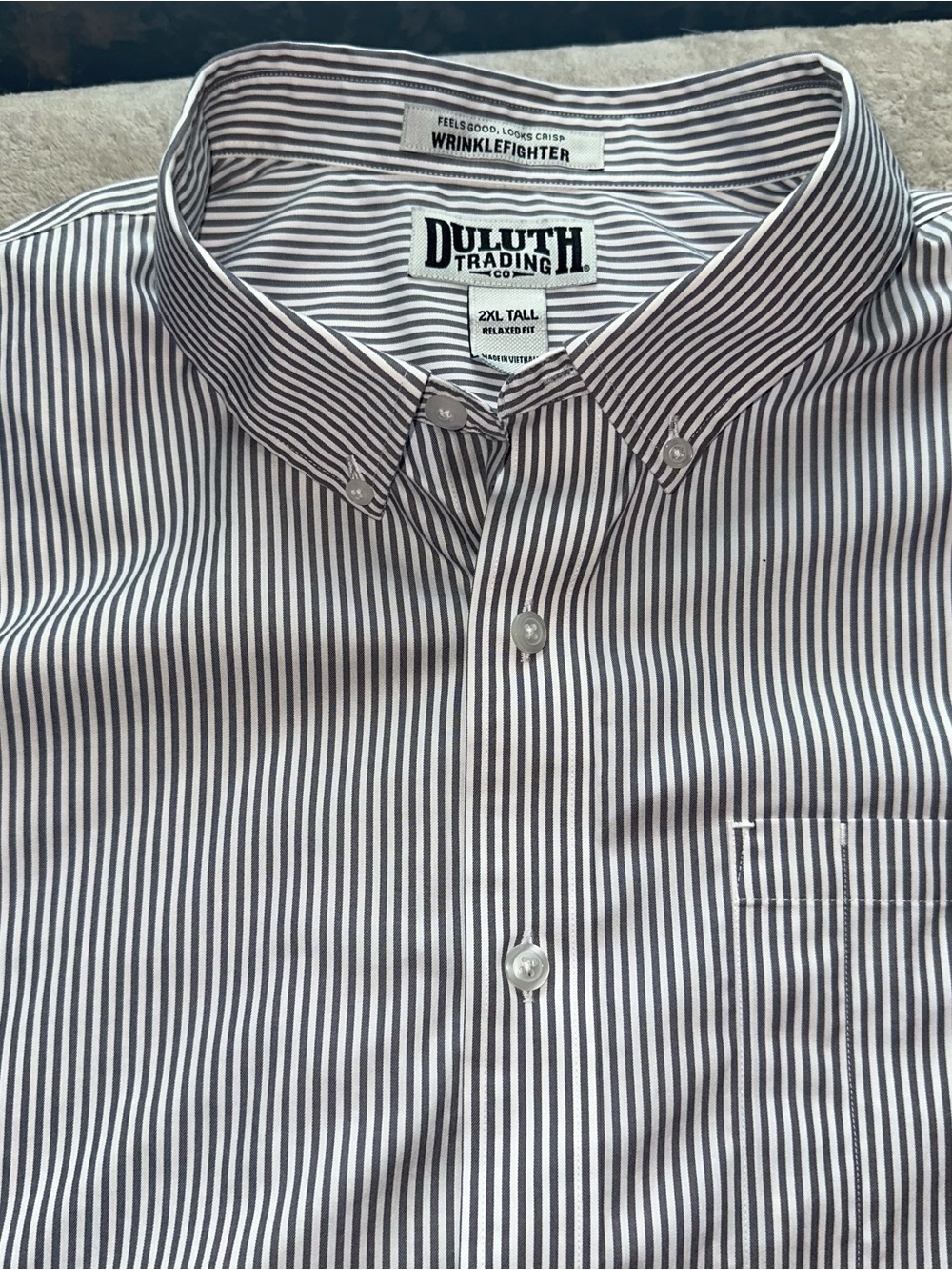 Duluth Trading Co 2XL Tall Wrinklefighter Gray Striped Button Down Work Shirt